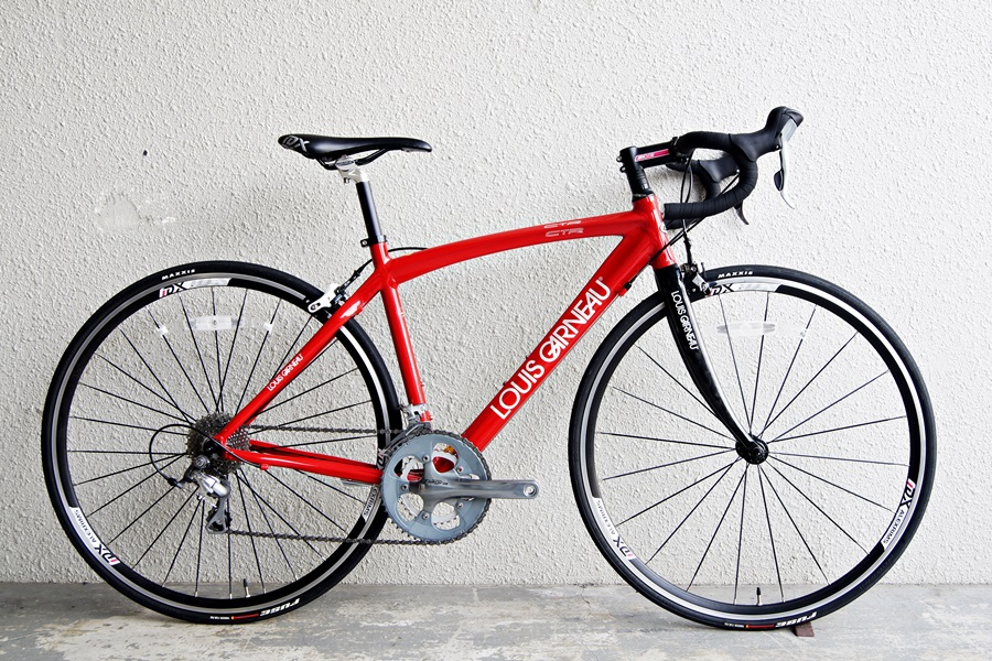 ジャンク LOUIS GARNEAU 「ルイガノ」 LGS-CEN 2010年モデル