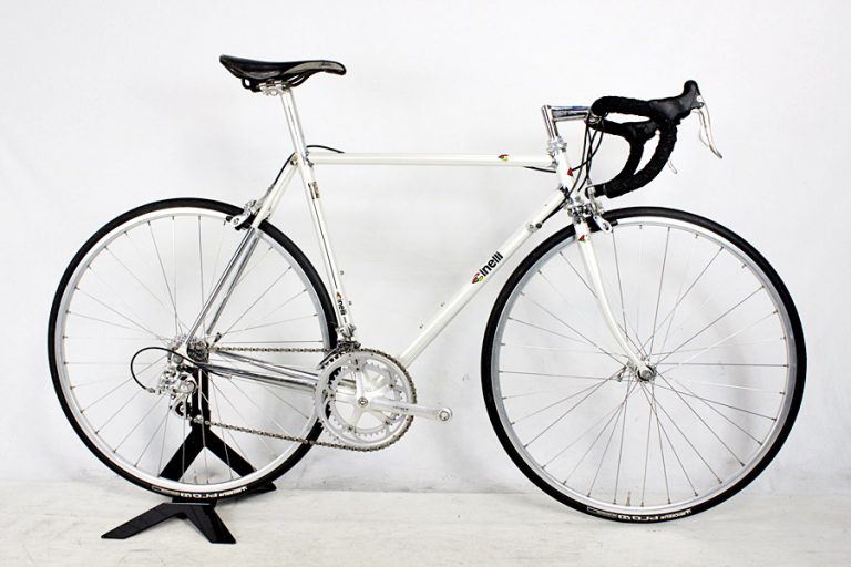 本日の自転車買取実績紹介「チネリ スーパーコルサ 2001年モデル クロモリ ロードバイク 10速 VELOCE」 |自転車買取なら自転車買取専門店サイパラ