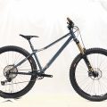 本日の自転車買取実績紹介「Un Authorized NEW 33 RPM 2023年 SHIMANO SLX M7100 29er クロモリ マウンテンバイク」